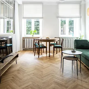 Heritage , Varsavia Polonia